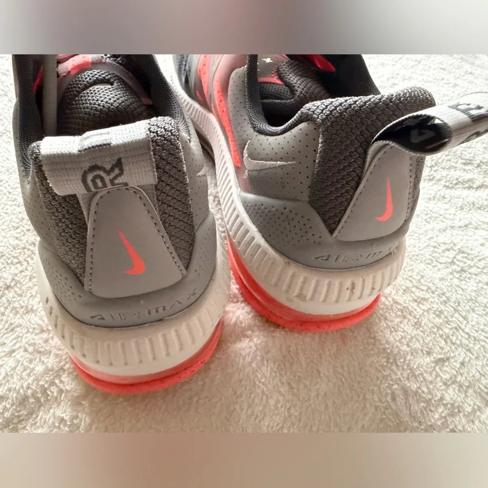Nike Air Max Genome Anthracite Bright Crimson Sneakers | 10.5 - Picture 12 of 13